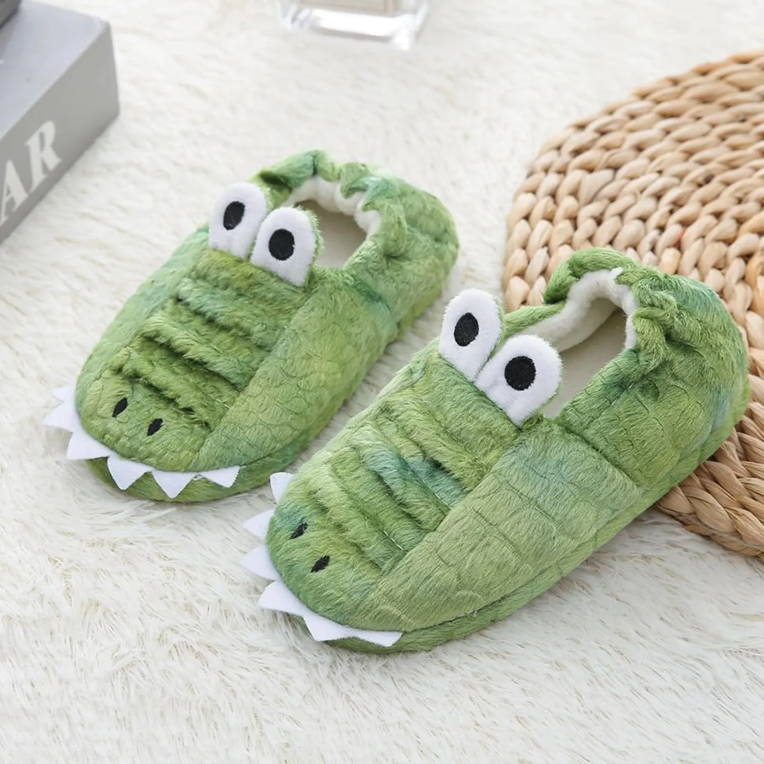 Boys Girls Plush Warm Cute Bunny House Slippers Fuzzy Indoor Bedroom Shoes Animal Soft Cozy Cute Cartoon Plush Anti-Slip Shoes for Toddler Kids