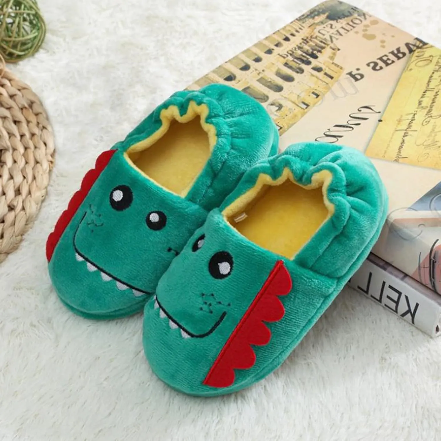 Boys Girls Plush Warm Cute Bunny House Slippers Fuzzy Indoor Bedroom Shoes Animal Soft Cozy Cute Cartoon Plush Anti-Slip Shoes for Toddler Kids