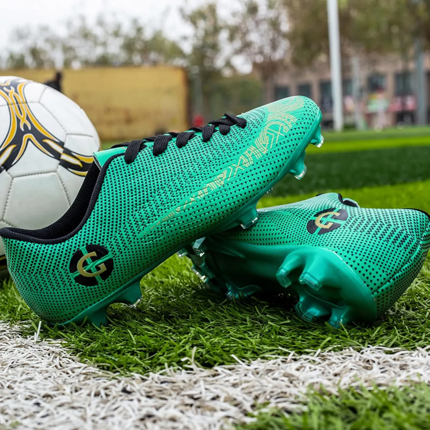 CERYTHRINA Kids Athletic Soccer Shoes Boys Girls Professional Football Shoes Mens Youth Comfortable and Breathable Football Cleats Training Sneakers