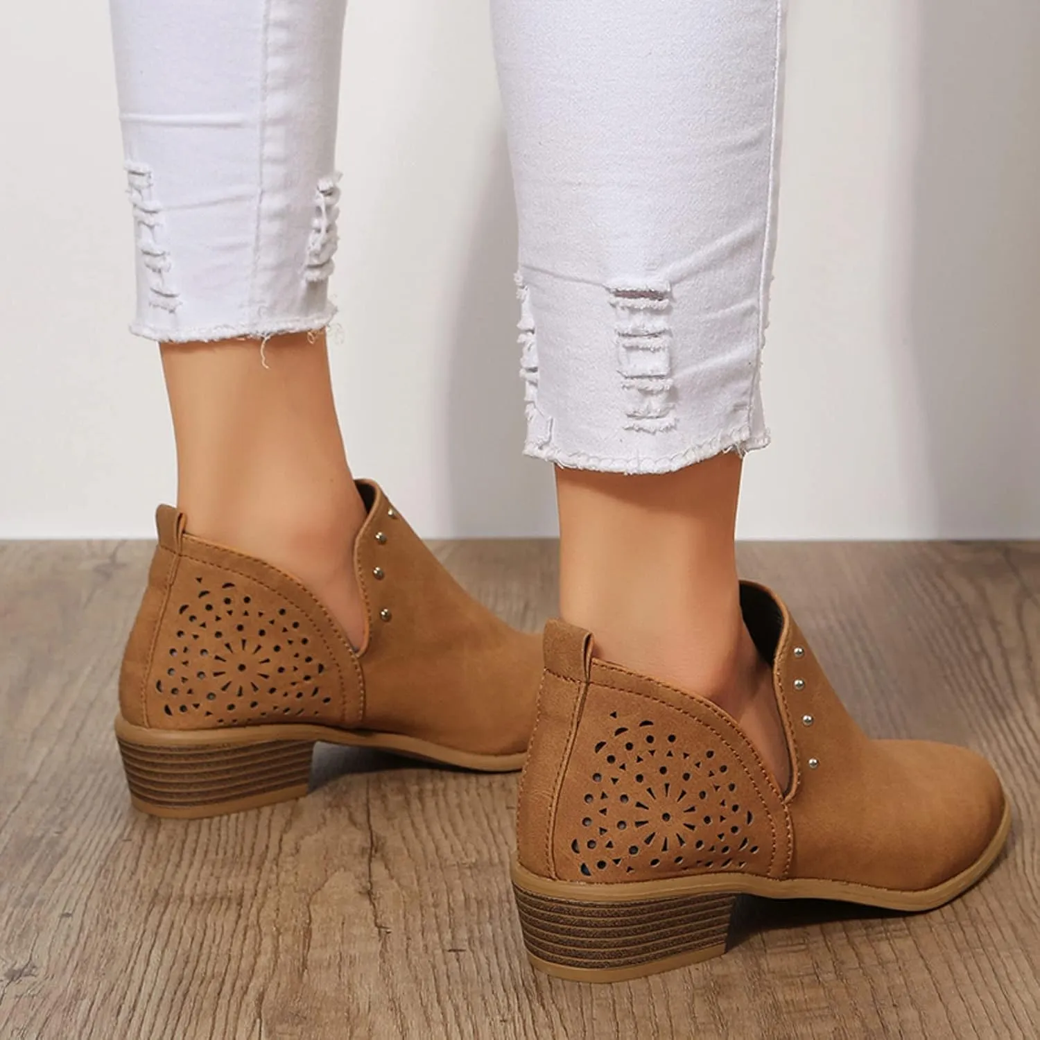 Gibobby Boots for Women Low Heel,Retro V-Cutout Short Warm Boots Closed Toe Low Heel Combat Western Shoes