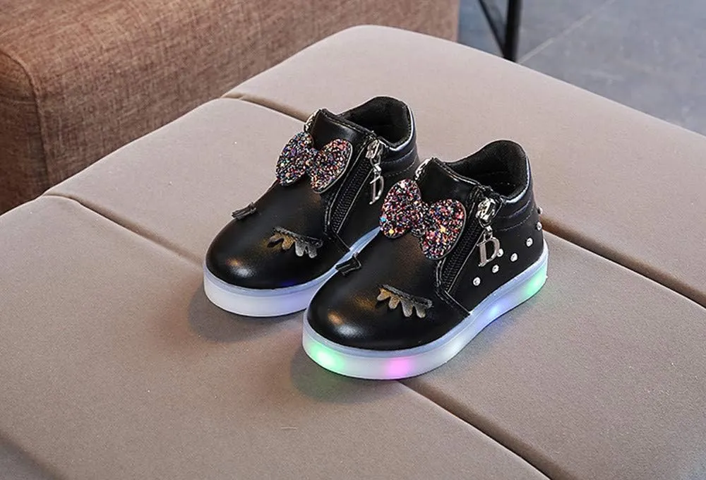 Kids Light Up Shoes for Girls Boys Toddler Comfortable Tennis Sneakers Fashion Led Shoes Luminous Shoes