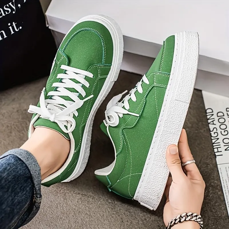 [Minimalist Design] Men's Trendy Green Skate Sneakers - Casual Low-Top Lace-Up Shoes with White Stripe, Comfortable PU Upper & Durable PVC Sole for Casual Attire