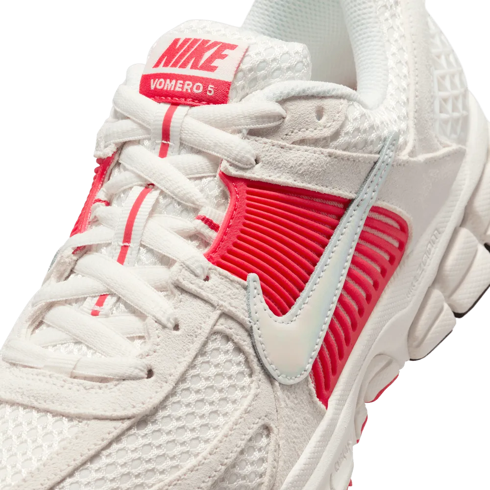 W Air Zoom Vomero 5 'Sail Siren Red'