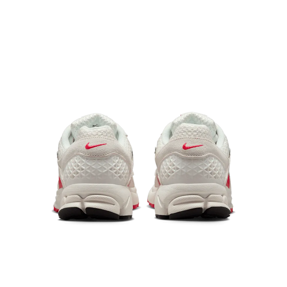 W Air Zoom Vomero 5 'Sail Siren Red'