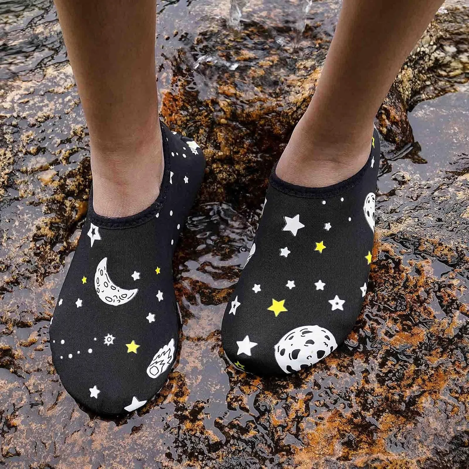 Water Shoes for Kids,Swim Shoes Boys Color Changing Cartoon,Girls Beach Shoes,Toddler Aqua Socks Zapato de Agua para Nios